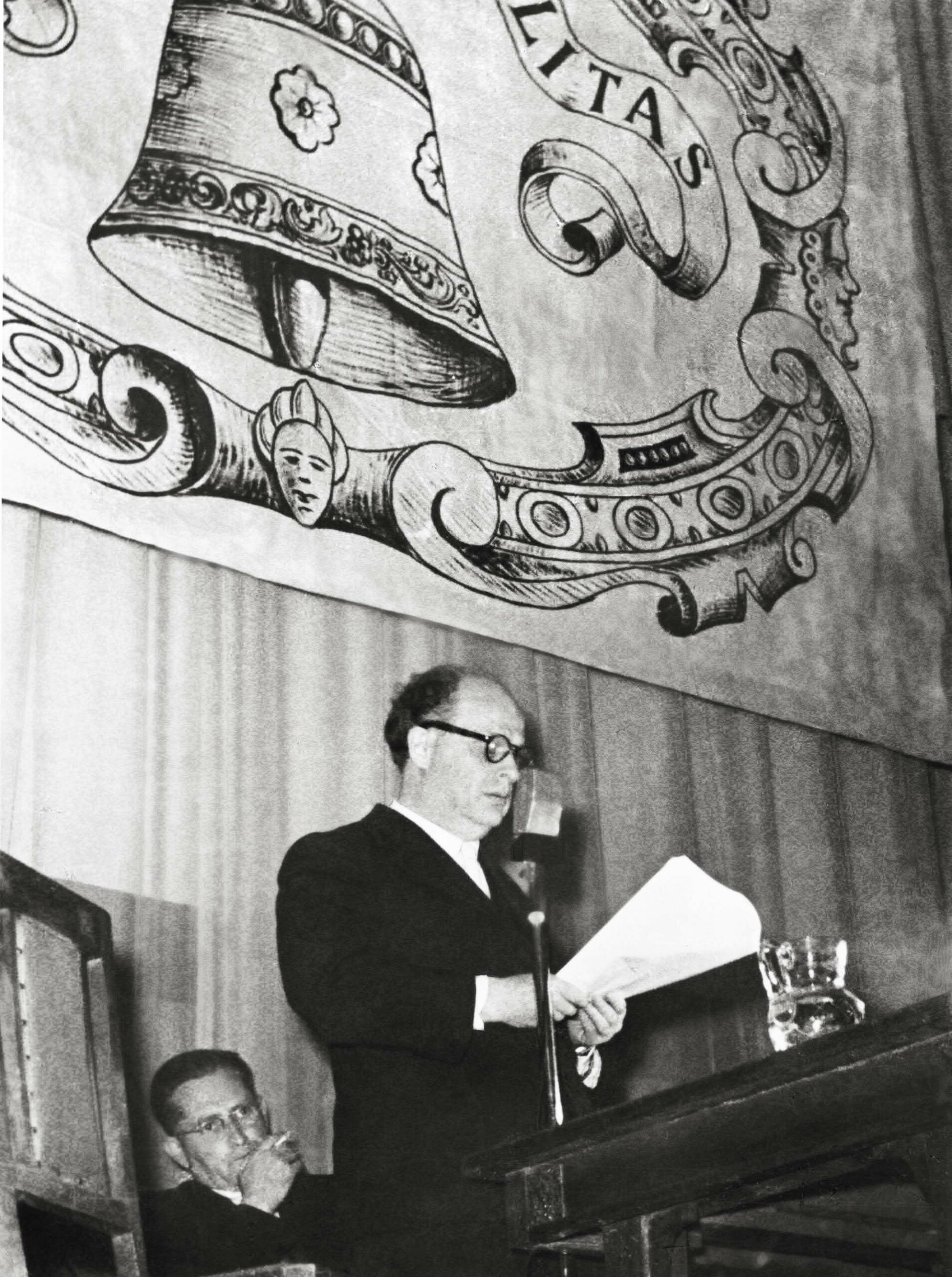 impresa 27 febbraio 1960 Adriano Olivetti Comunità